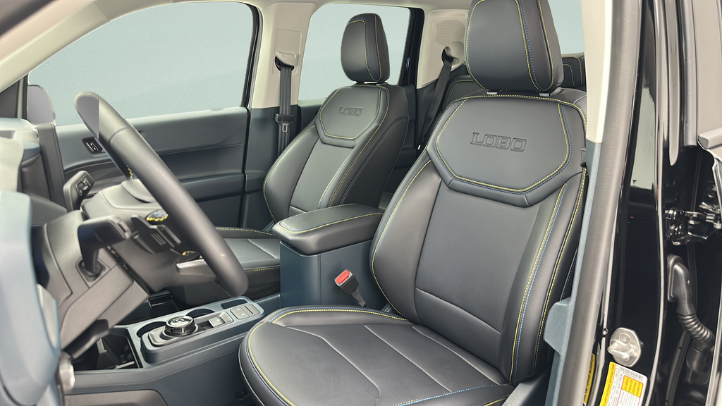 2025 Ford Maverick Lobo Standard