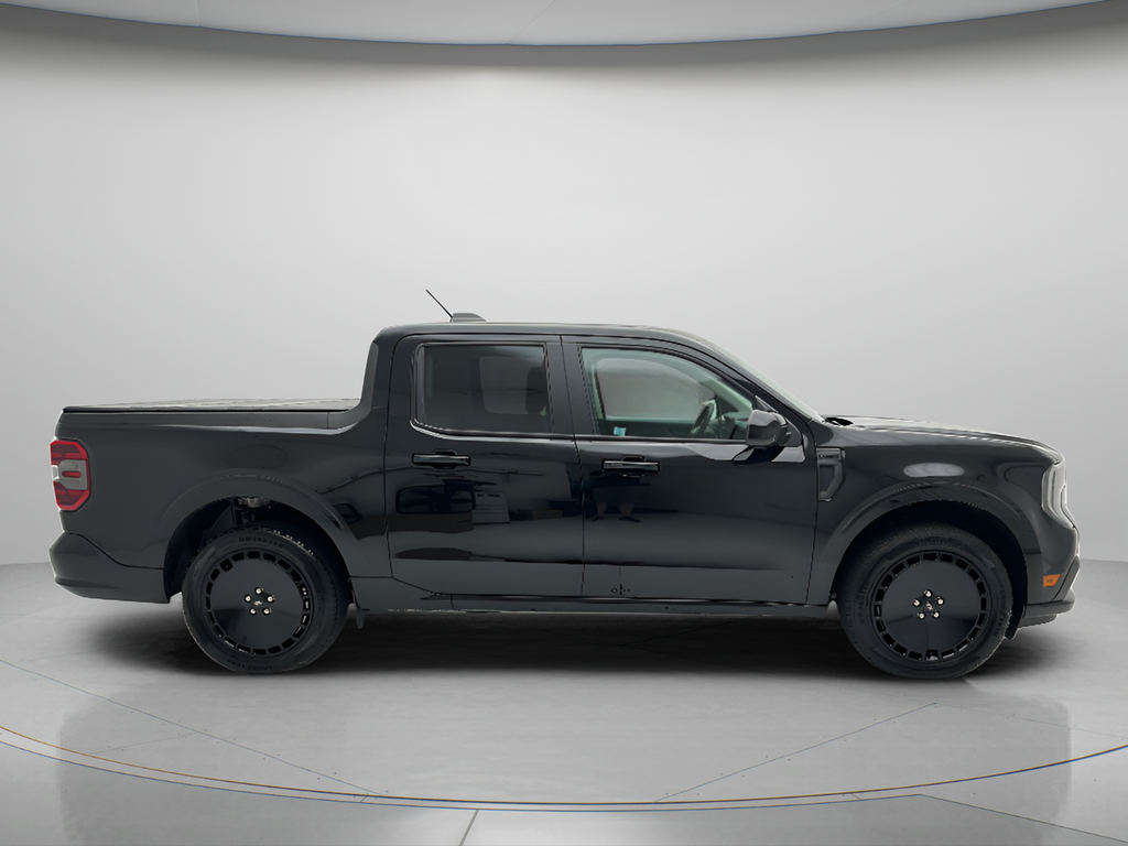 2025 Ford Maverick Lobo Standard