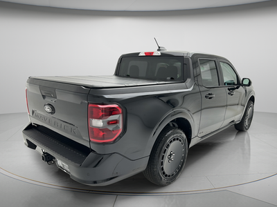 2025 Ford Maverick Lobo Standard