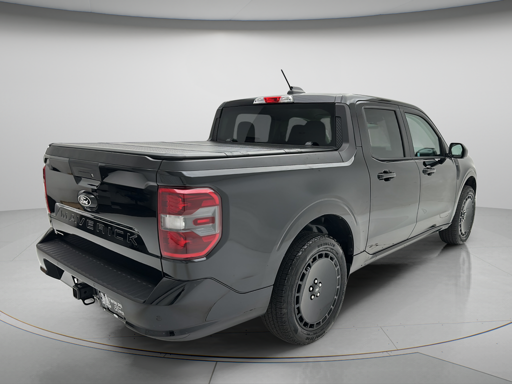 2025 Ford Maverick Lobo Standard