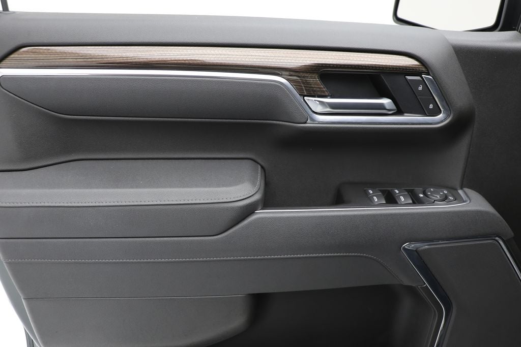 2025 Chevrolet Silverado 1500 LT LT1