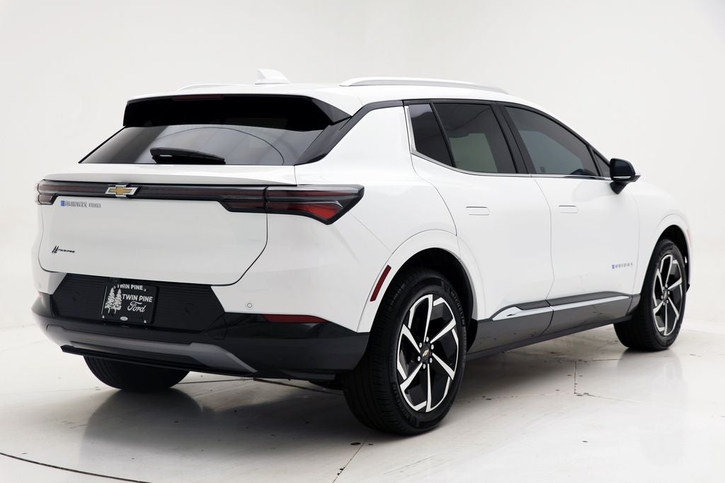 2024 Chevrolet Equinox EV LT