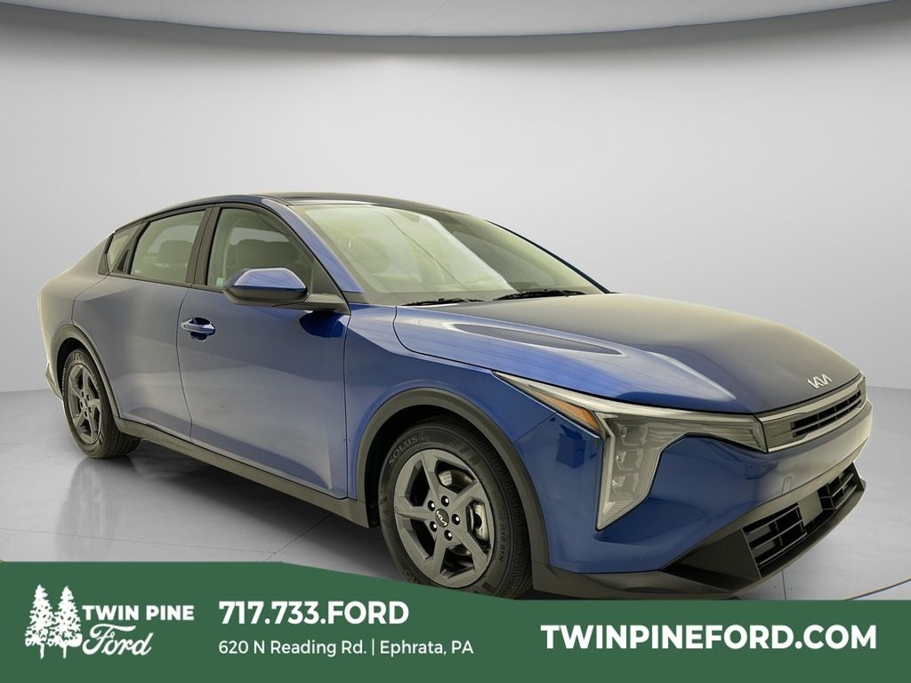 2025 Kia K4's photo