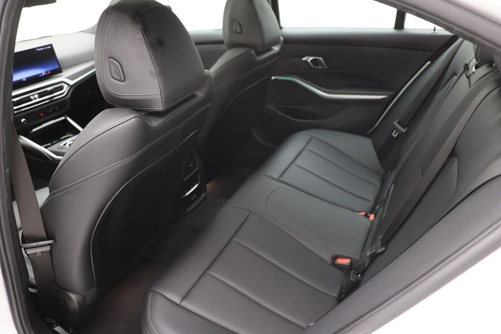 2024 BMW 3 Series 330i xDrive