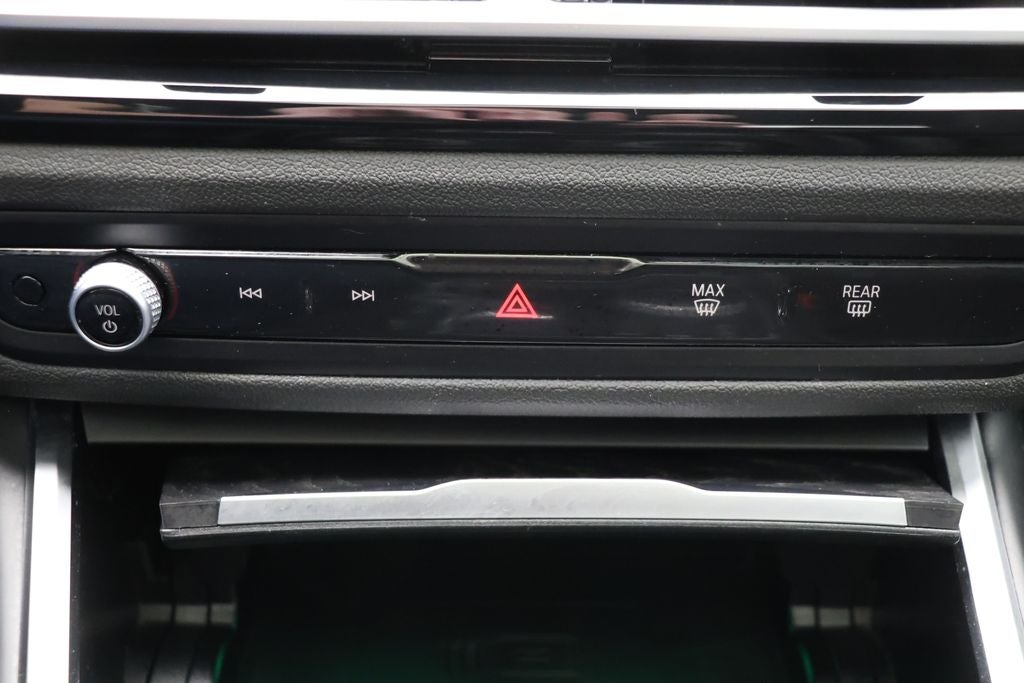 2024 BMW 3 Series 330i xDrive