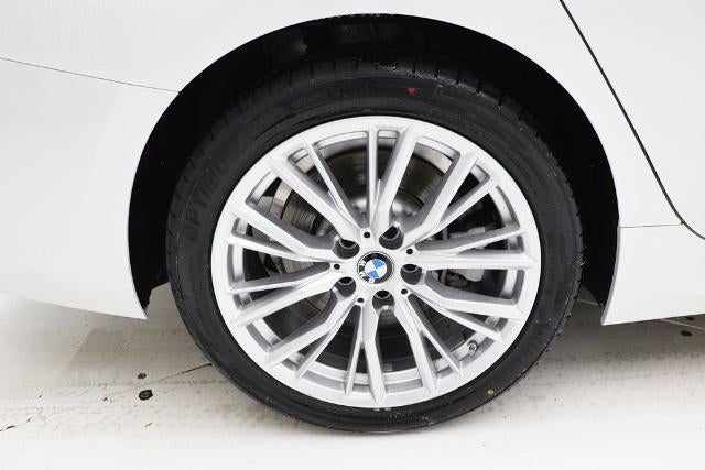 2024 BMW 3 Series 330i xDrive