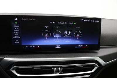 2024 BMW 3 Series 330i xDrive