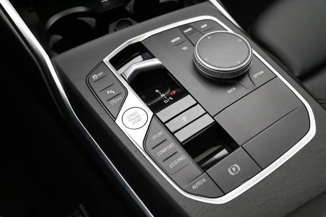 2024 BMW 3 Series 330i xDrive