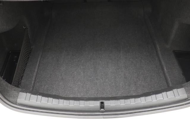 2024 BMW 3 Series 330i xDrive