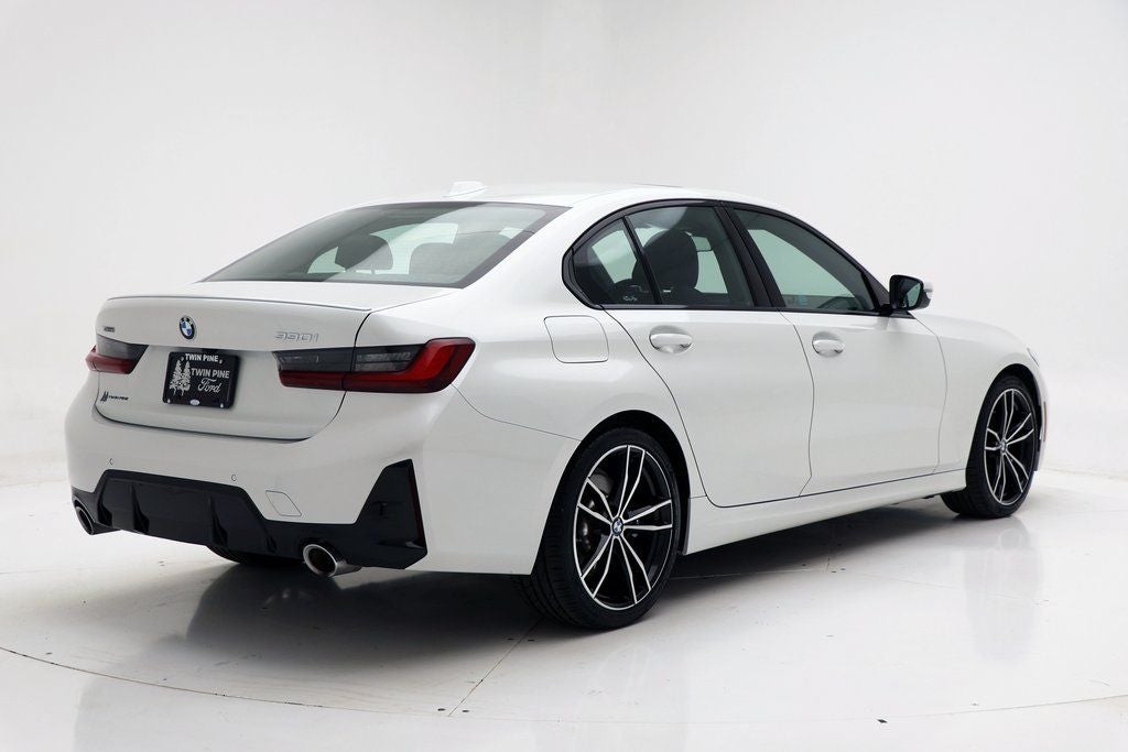 2024 BMW 3 Series 330i xDrive