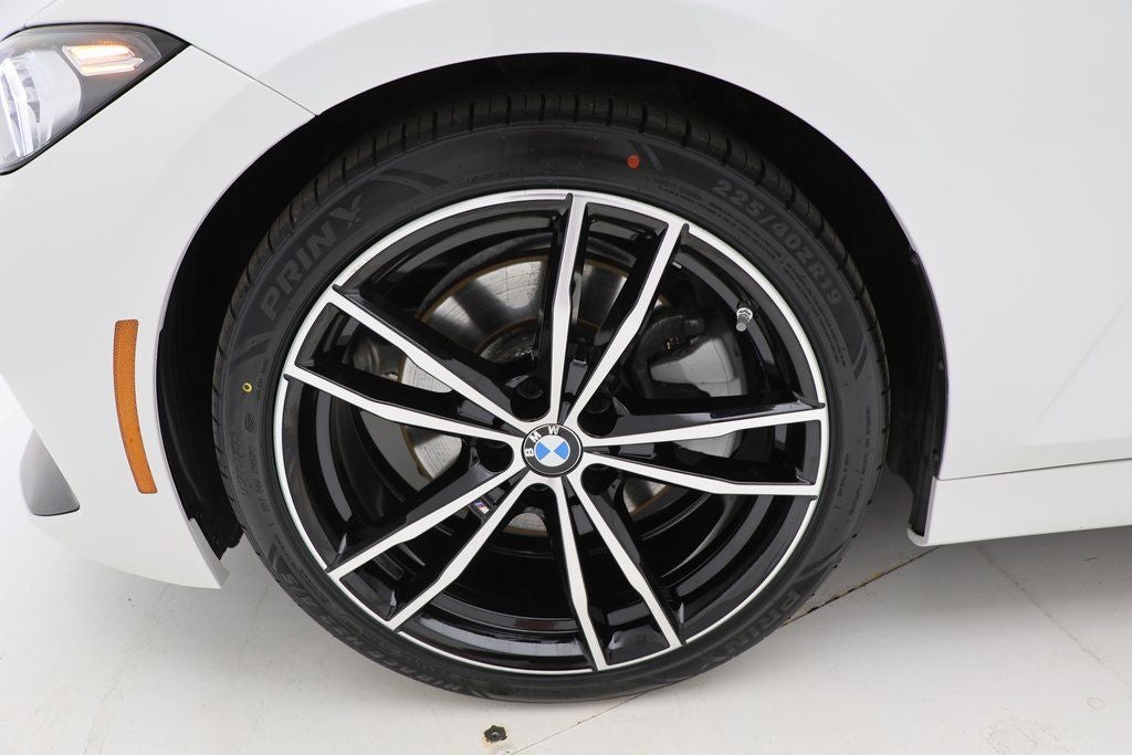 2024 BMW 3 Series 330i xDrive