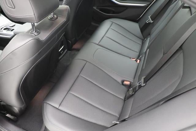 2024 BMW 3 Series 330i xDrive