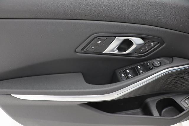 2024 BMW 3 Series 330i xDrive