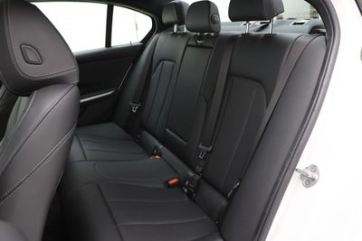 2024 BMW 3 Series 330i xDrive