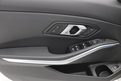 2024 BMW 3 Series 330i xDrive