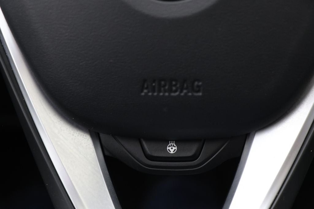 2024 BMW 3 Series 330i xDrive