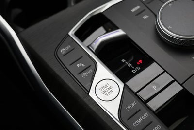 2024 BMW 3 Series 330i xDrive