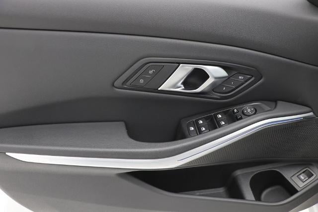 2024 BMW 3 Series 330i xDrive