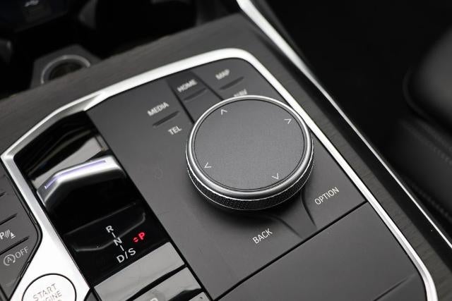 2024 BMW 3 Series 330i xDrive