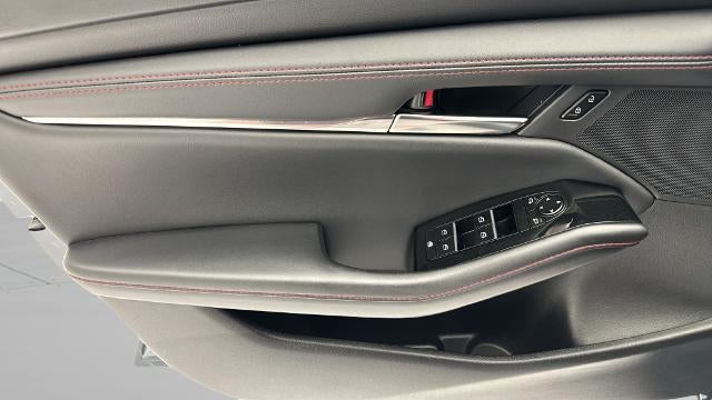 2025 Mazda Mazda3 2.5 S Carbon Edition