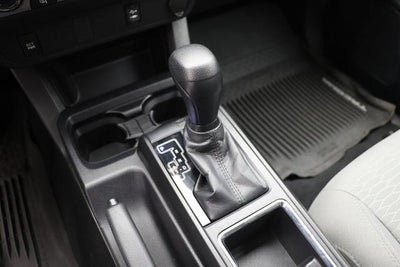 2017 Toyota Tacoma SR V6