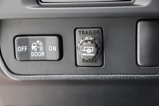 2017 Toyota Tacoma SR V6