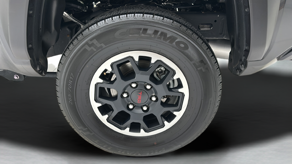 2025 Toyota Tacoma TRD Off-Road