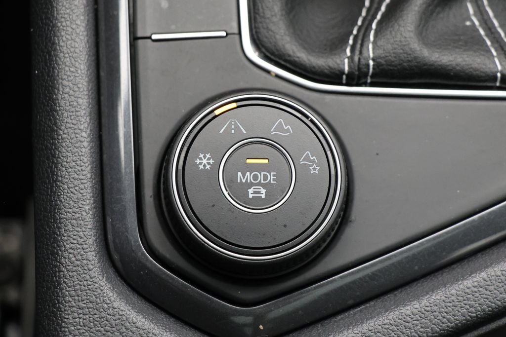 2022 Volkswagen Tiguan 2.0T SEL R-Line