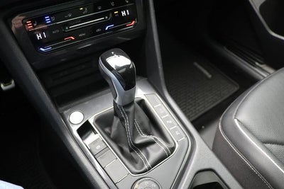 2023 Volkswagen Tiguan 2.0T SEL R-Line
