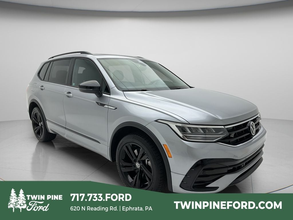 2023 Volkswagen Tiguan 2.0T SE R-Line Black