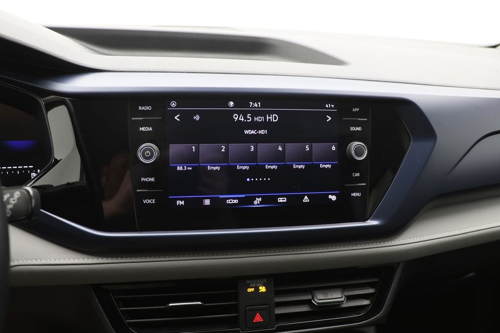 2024 Volkswagen Taos 1.5T SE