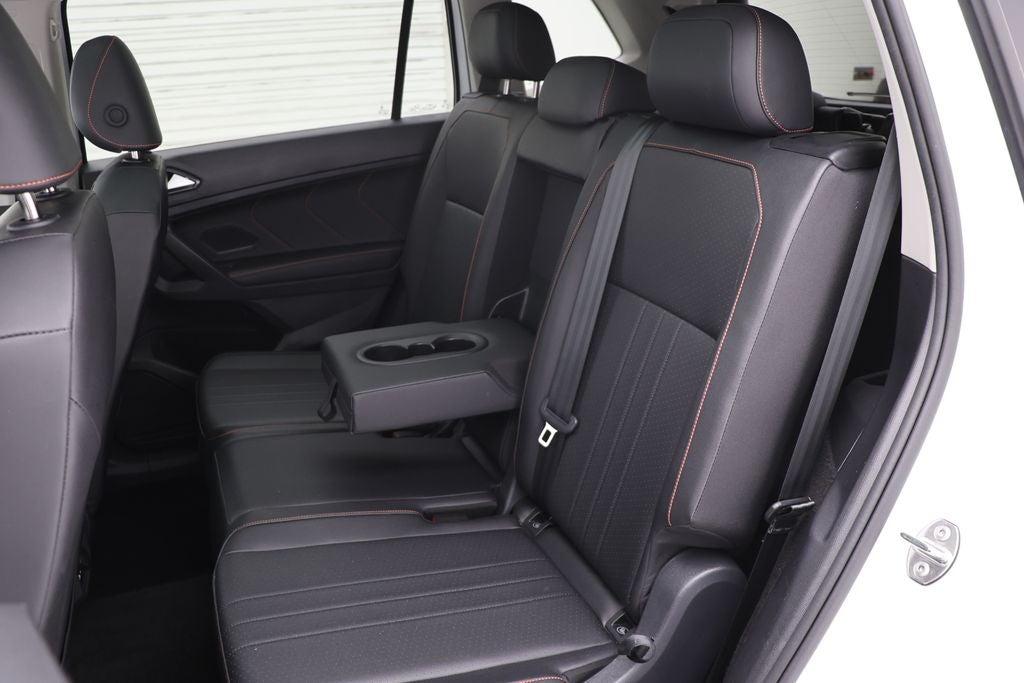 2024 Volkswagen Tiguan 2.0T Wolfsburg Edition