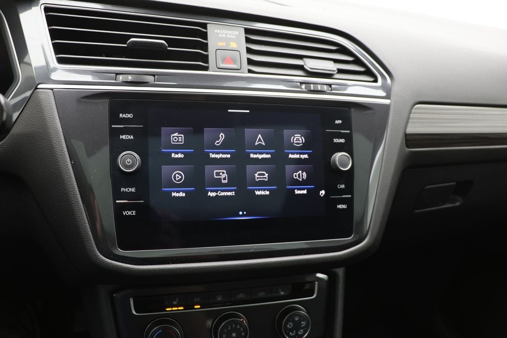 2024 Volkswagen Tiguan 2.0T Wolfsburg Edition