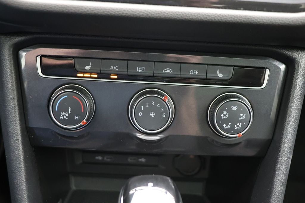 2024 Volkswagen Tiguan 2.0T Wolfsburg Edition