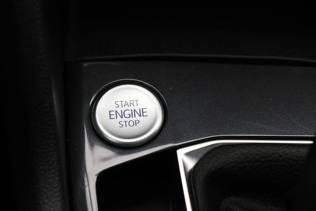 2024 Volkswagen Tiguan 2.0T Wolfsburg Edition