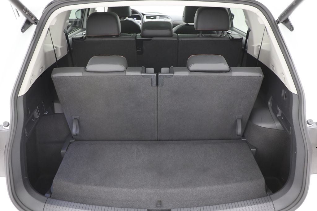 2024 Volkswagen Tiguan 2.0T Wolfsburg Edition