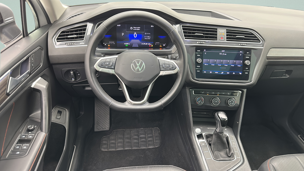2024 Volkswagen Tiguan 2.0T Wolfsburg Edition