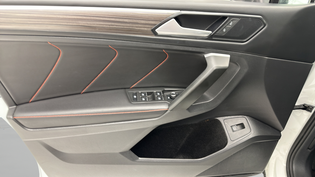 2024 Volkswagen Tiguan 2.0T Wolfsburg Edition
