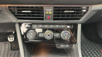 2024 Volkswagen Jetta GLI Base
