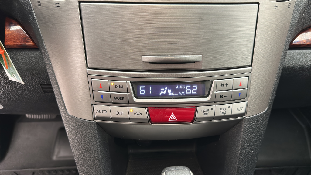 2012 Subaru Outback 2.5i Limited