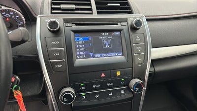 2016 Toyota Camry SE