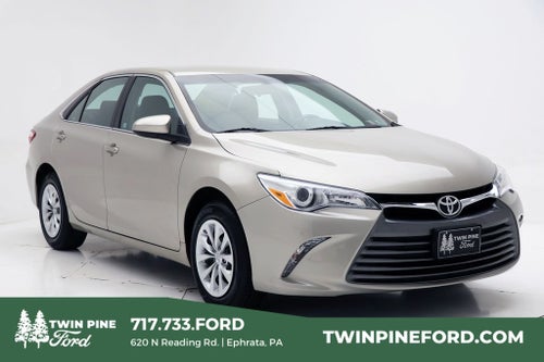 2017 Toyota Camry LE