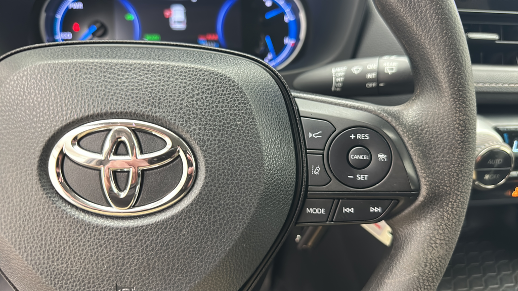 2023 Toyota RAV4 Hybrid LE