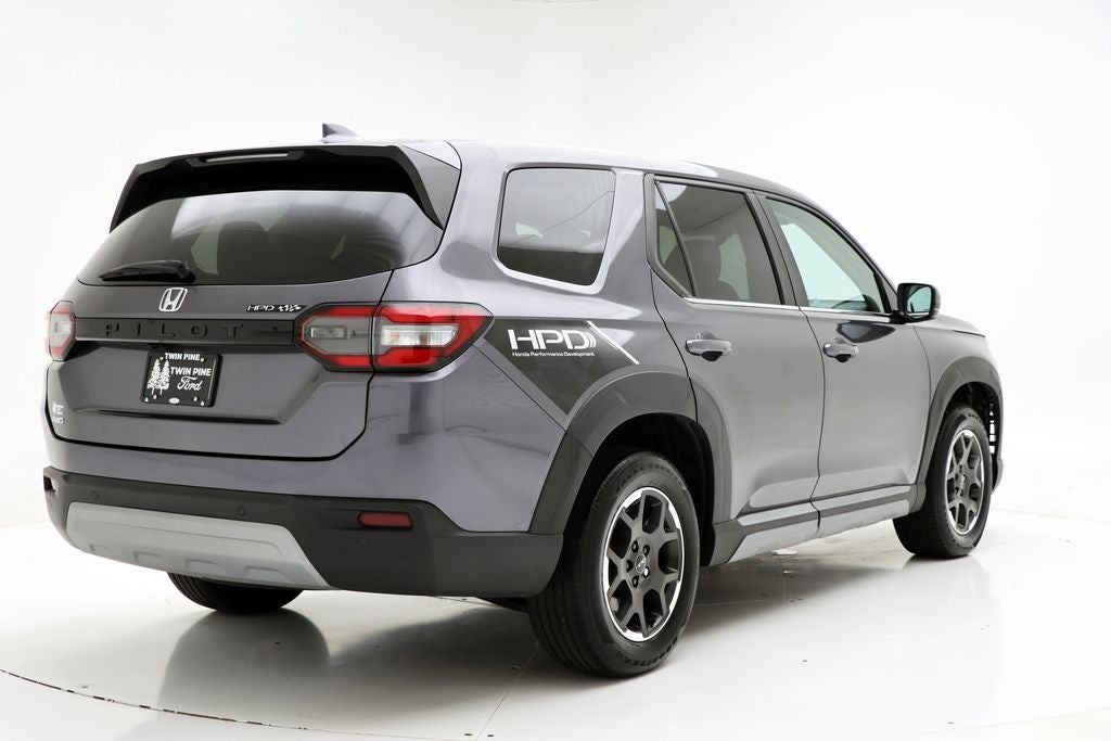 2024 Honda Pilot EX-L 8 Passenger