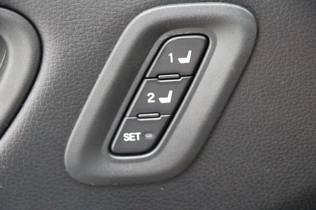 2024 Honda Pilot EX-L 8 Passenger