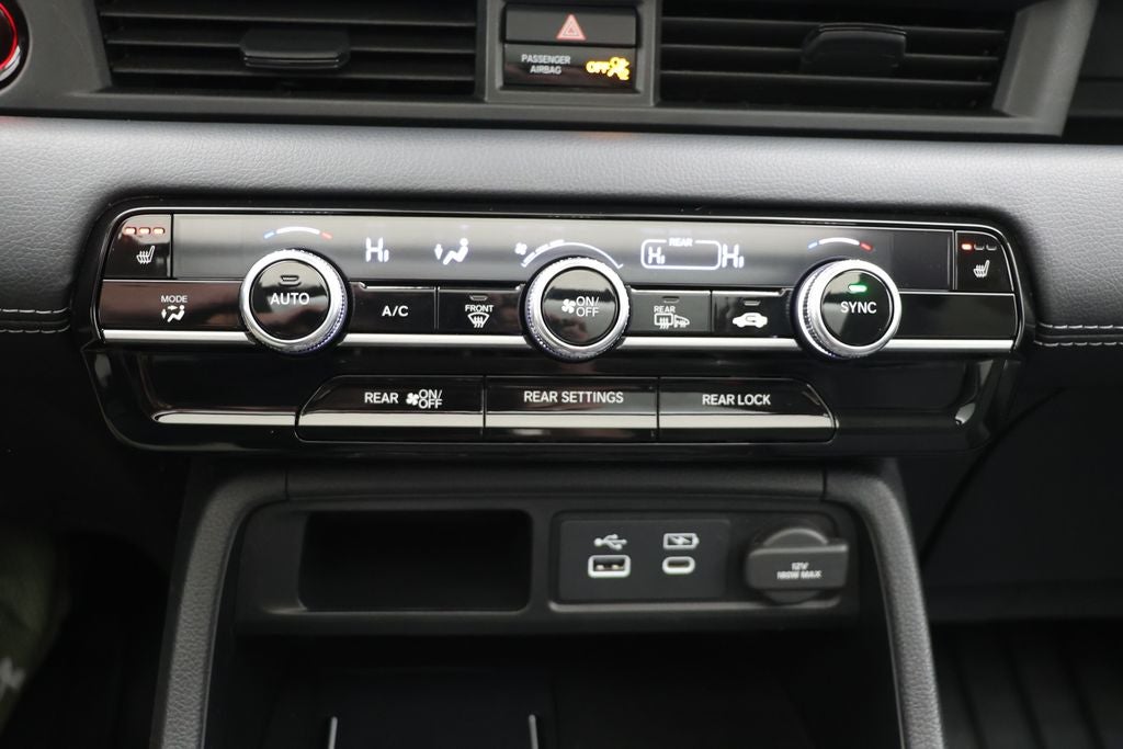 2025 Honda Pilot Touring