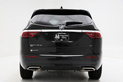 2022 Buick Enclave Essence