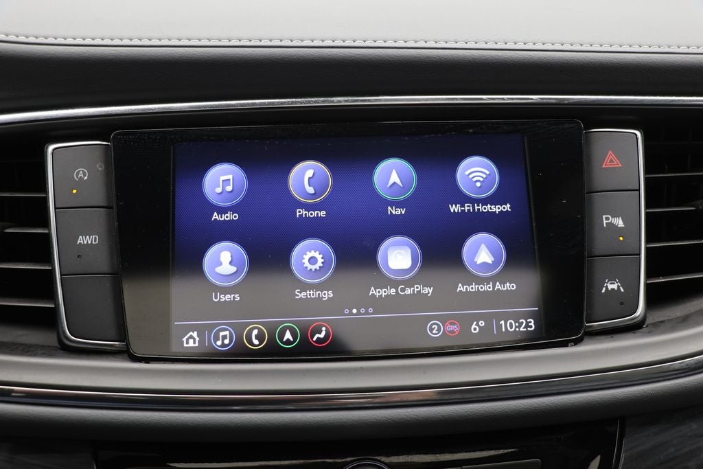 2022 Buick Enclave Essence