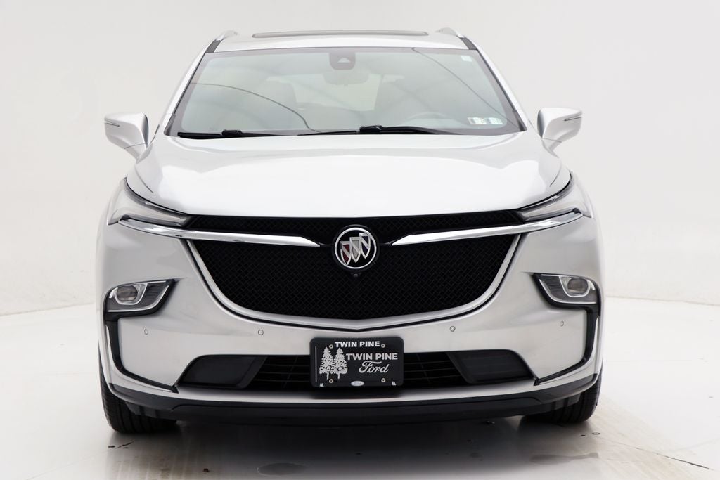 2022 Buick Enclave Essence