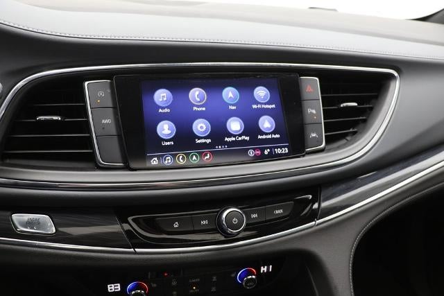 2022 Buick Enclave Essence